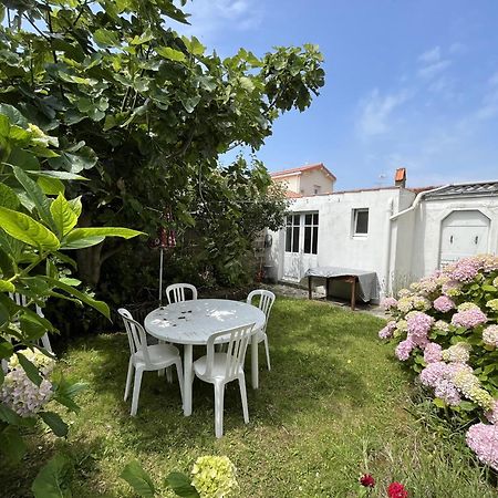 Maison Typique 30 S Proche Plage Saint Gilles Croix de vie Exterior foto